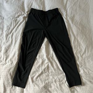 Nike Dri-Fit Unlimited Men’s Tapered Leg Versatile Pants